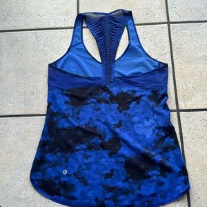 Lululemon blue tank sz6